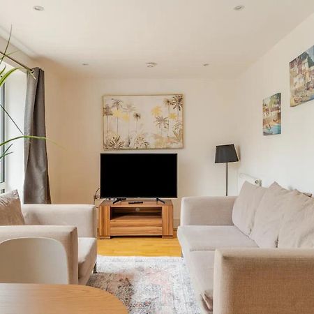 Brand New Flat In Central London With Car Park Buitenkant foto