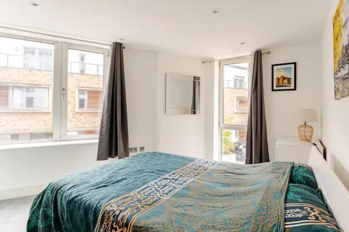 Brand New Flat In Central London With Car Park Buitenkant foto